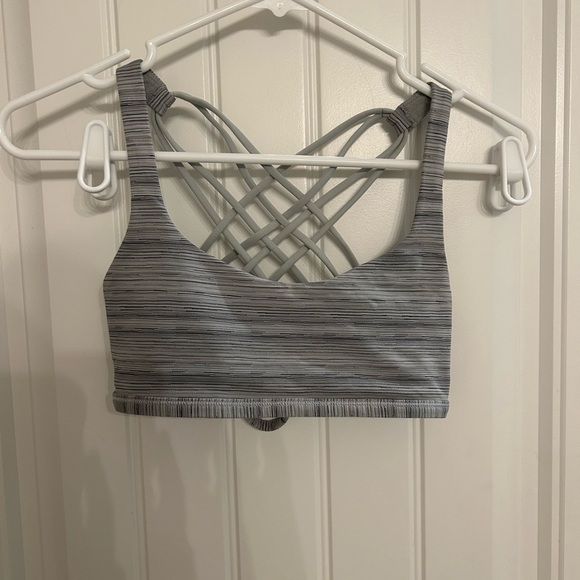 Gray Striped Women's Sports Bra Lululemon crisscross - Picture 1 of 2